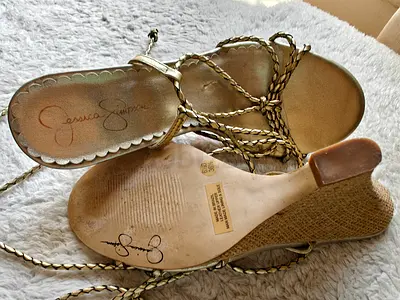 Jessica Simpson Metallic Gold Wedge Sandals – Size US 6.5 / EUR 36.5