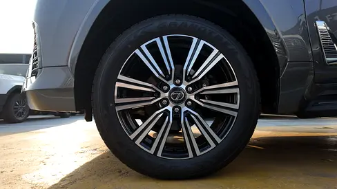صورة 4 لـ 2026 Lexus LX-SERIES