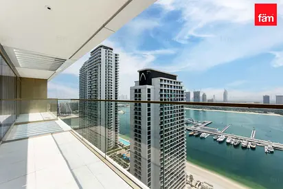 Seaview | High Floor | Beach Access