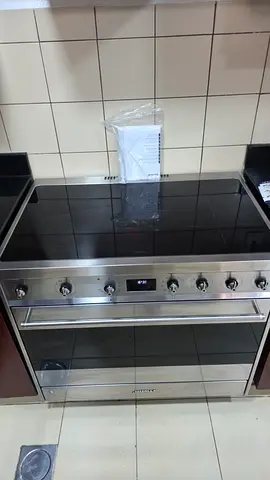 Smeg Induction Stove Coking Range 90x60cm Freestanding