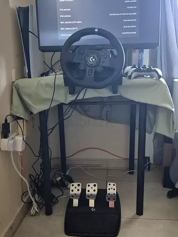 Logitech g923 racing wheels and pedals