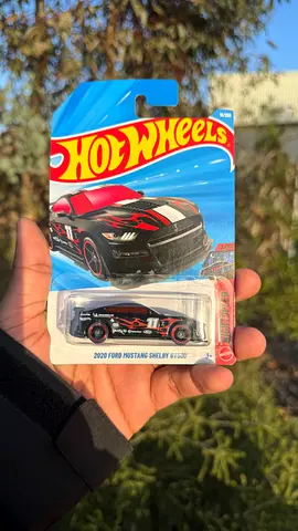 Hot Wheels 2020 Ford Mustang Shelby GT500 - Brand New in Card