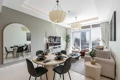 Central | Spacious 3BR | Skyline View