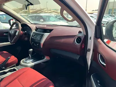 2020 Nissan NAVARA 照片 10