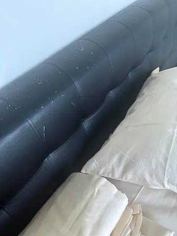 Queen size bed
