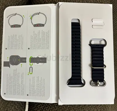 Apple Watch Ultra 2 (2024) 49mm Natural Titanium GPS + Cellular with Navy Ocean Band