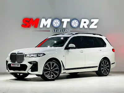2022 BMW X7 photo 2