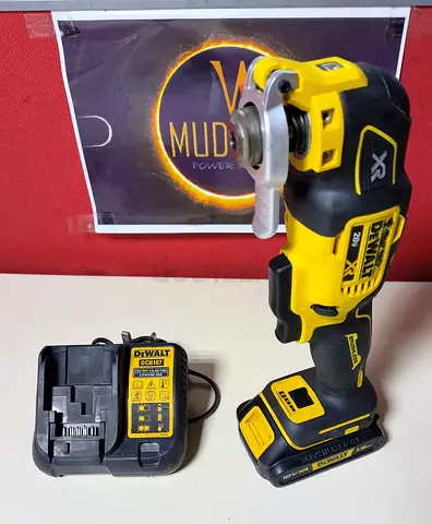 DEWALT MULTI TOOL 18V B.L
