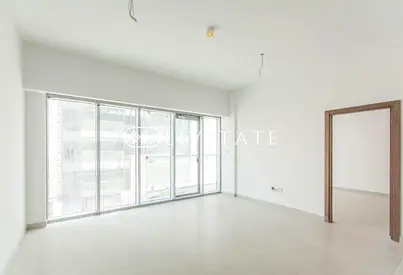 Modern 1BR | Spacious| Well Maintained