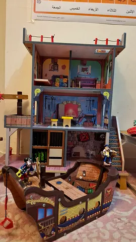 Large Wooden Pirate Ship and Multi-level Playset with Figurines