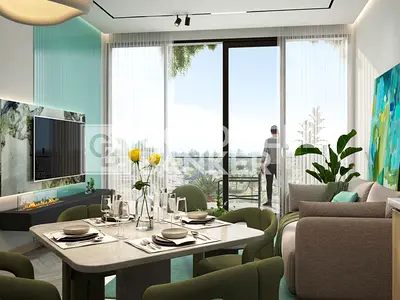 Below OP | Equipped Kitchen | Higher Floor