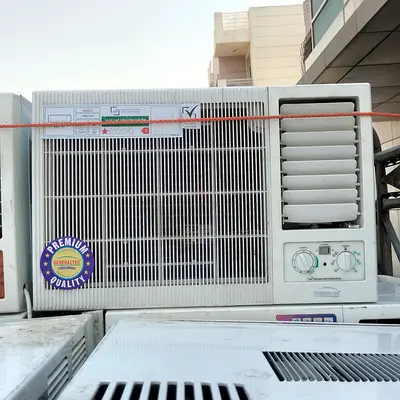 Window air conditioner unit - used, working condition