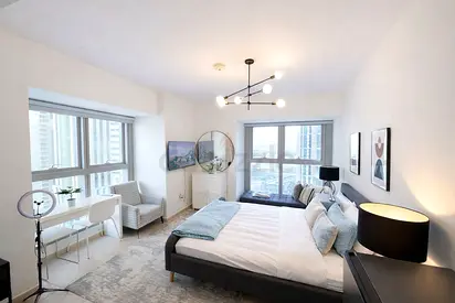 Hotel Quality Master bedroom Marina