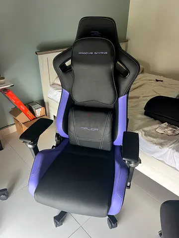 Purple and black gaming chair for a tall person/giant. Bamboo leather