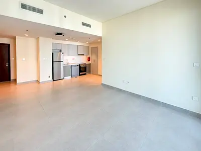 Spacious Home | Ready to move | White Goods Included