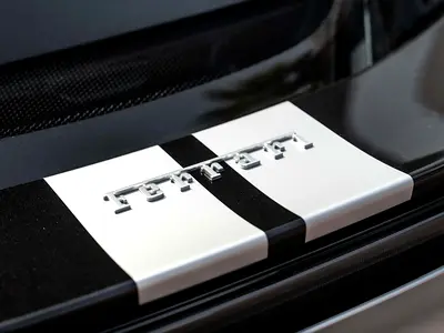 صورة 8 لـ 2023 Ferrari 296 GTS