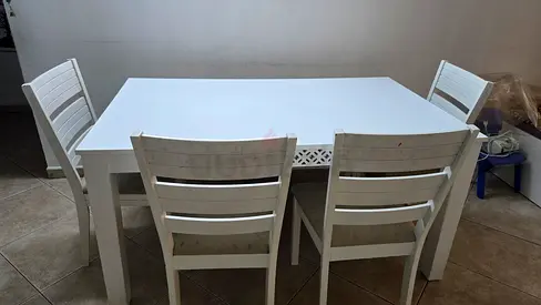 Dinning Table