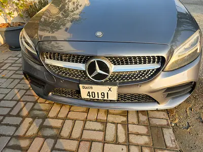2019 Mercedes-BENZ C-CLASS photo 3