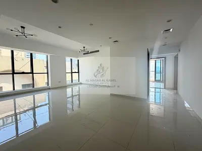 أول ساكن – جديد بالكامل | 3 حمامات | بلكونة | مساحات مريحة وواسعة | باركن | بدون رسوم | موقع مميز**
