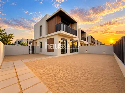 NEW TO MARKET |MOTIVATED SELLER| INTERNAL LOCATION
