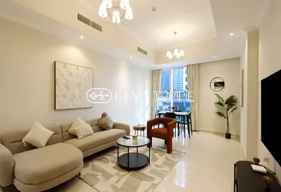 Luxurious| Fully Furnished | Down Town|Corner Unit