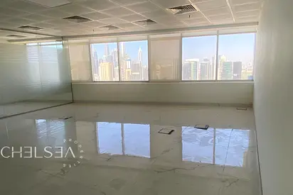 NEAR THE METRO | VACANT | MULTIPLE OPTIONS