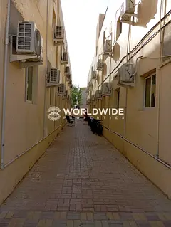 LOBOR ROOMS AVAILABLE FOR RENT || 6 PERSONS || RENT AED 2500/- MONTHLY (INCLUDING: ALL BILLS & A/C) 