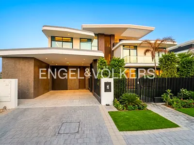Luxury Furnished| Golf Views | Lamborghini Villa