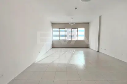 RENTED | MID FLOOR| UNFURNISHED | SPACIOUS