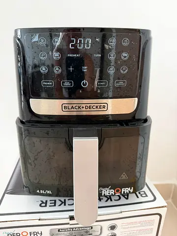 Black+Decker 4.5L Digital Air Fryer - Excellent Working Condition