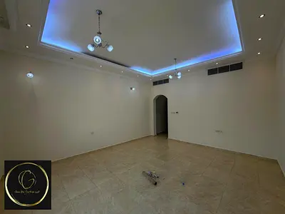 GRAND 6 BEDROOM HALL VILLA WITH DRIVER ROOM