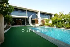 Luxury 4BR Townhouse with Private Pool | Vacant