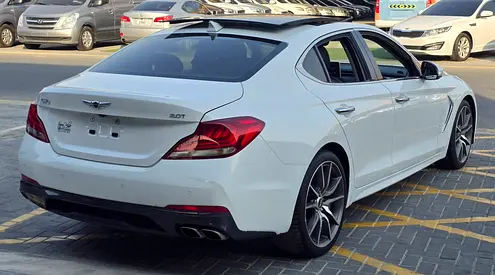 صورة 4 لـ 2021 Genesis G70