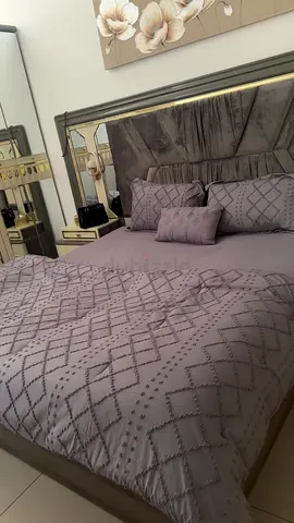 King Upholstered Bed with Mirrored Headboard and Matching Nightstands
