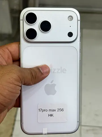 I phone 17 pro max