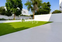 Single Row | Vacant | Park Backing