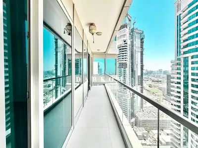 High Floor 1 BR Apartment in Ocean Heights - Chiller Free