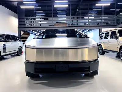 2026 Tesla CYBERTRUCK 照片 2