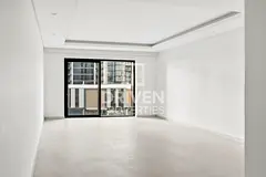 Low Floor | Spacious Layout | Prime Community