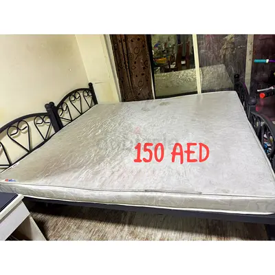 King size bed & Cot