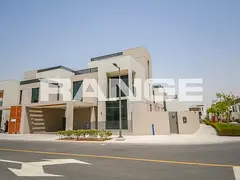 Elie Saab | 4BR Corner Villa | Parkland View