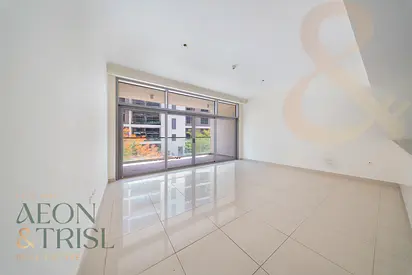 Rare 2 Bed Apartment in Mulberry Park Heights DHE