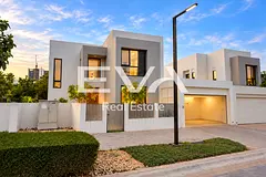 UNFURNISHED | PRIVATE GARDEN | SPACIOUS LAYOUT