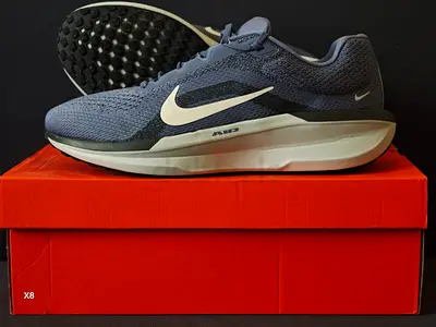 Nike shoes Air Winflo 11 - Used like new - Size 45