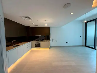 Spacious 1 Bedroom | Creek View | Prime Location