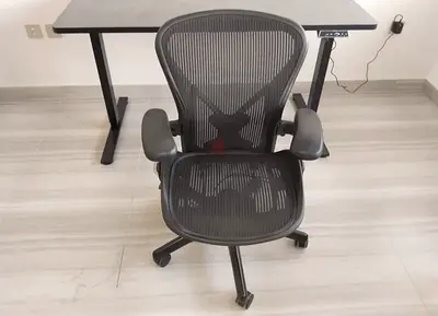 PostureFit Herman Miller Aeron Classic Chair Size B Fully Adjustable
