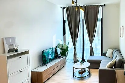 Furnished | Mid Floor | 1 Bedroom Apartment