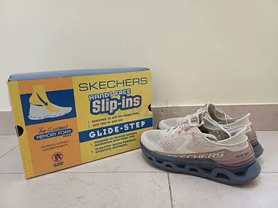 Skechers Glide Step - Altus Woman's Sneakers