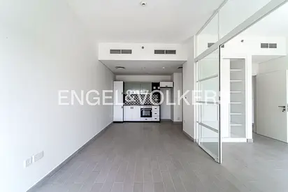 Best Price | Exclusive | Pool View | Vacant