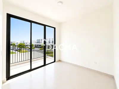 Landscaped | Gated Community | Maid's Room